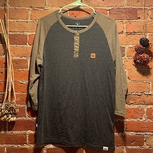 TenTree- Men’s Medium 3/4 Sleeve Tee